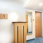 Acom Aparthotel 3*