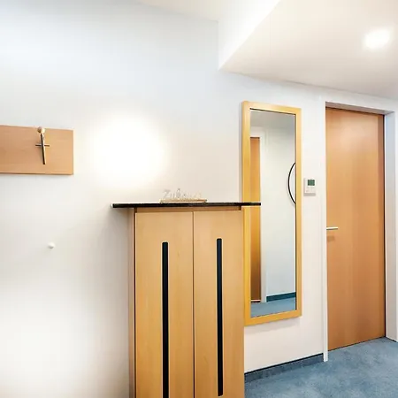 Acom Lägenhetshotell 3*