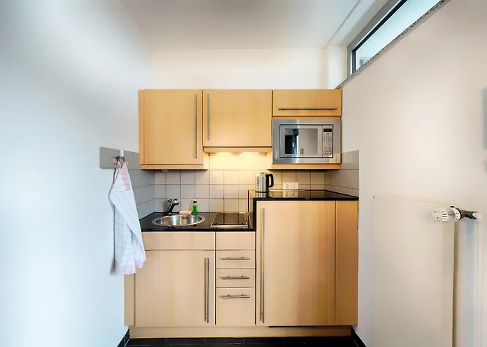 Acom 3* Essen